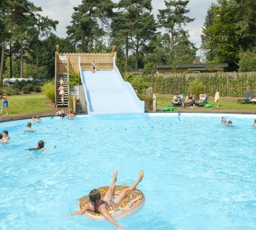 Openingstijden buiten zwembad